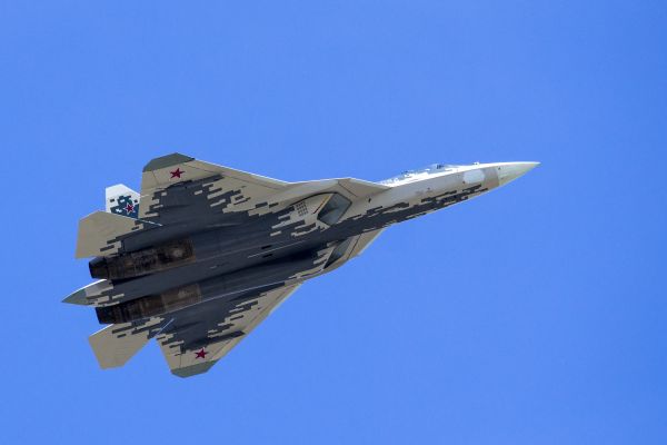 苏-57战斗机坠毁原因分析_俄军一架苏-27战机坠毁_苏-57远距电传操纵系统故障
